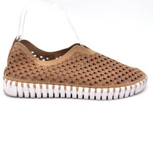 ILSE JACOBSEN HORNBAEK Tan Tulip Slip On Flats Shoes Size 38 EUR 8 US